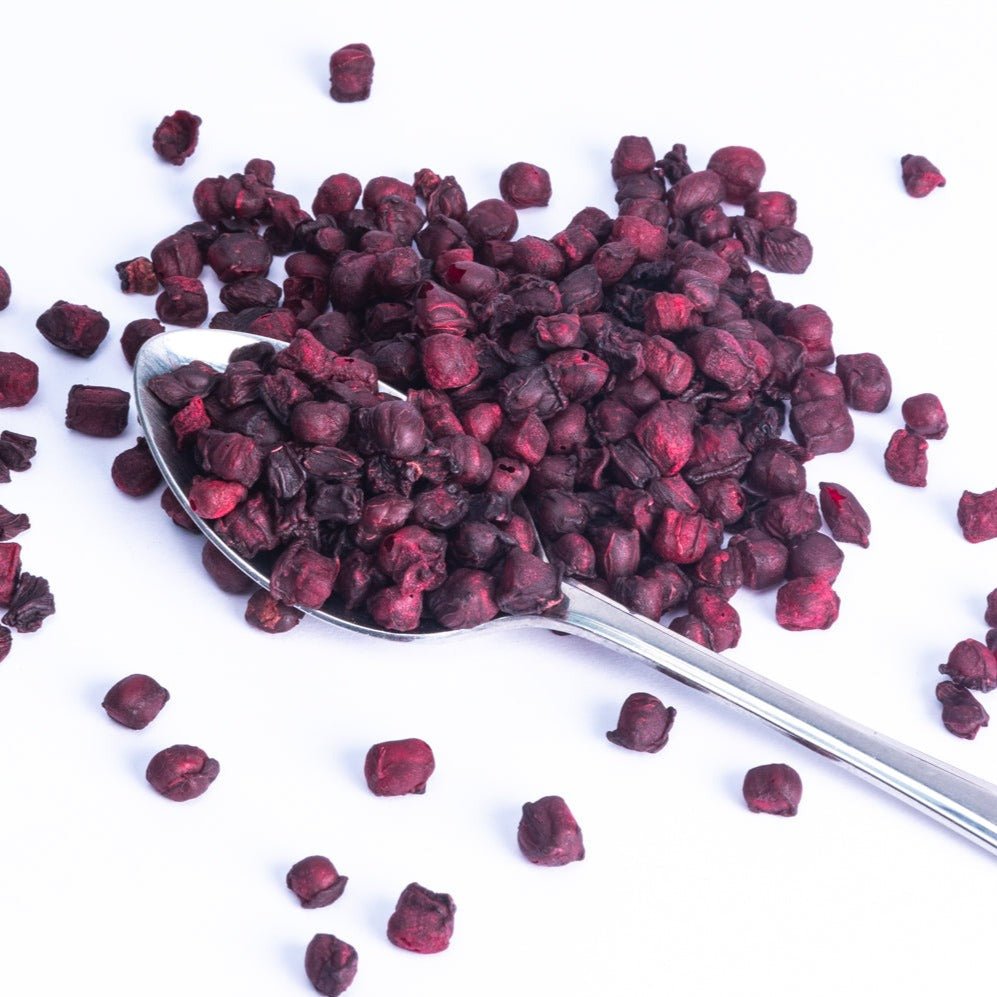 JUX chopped freeze-dried Beetroot pieces on a teaspoon